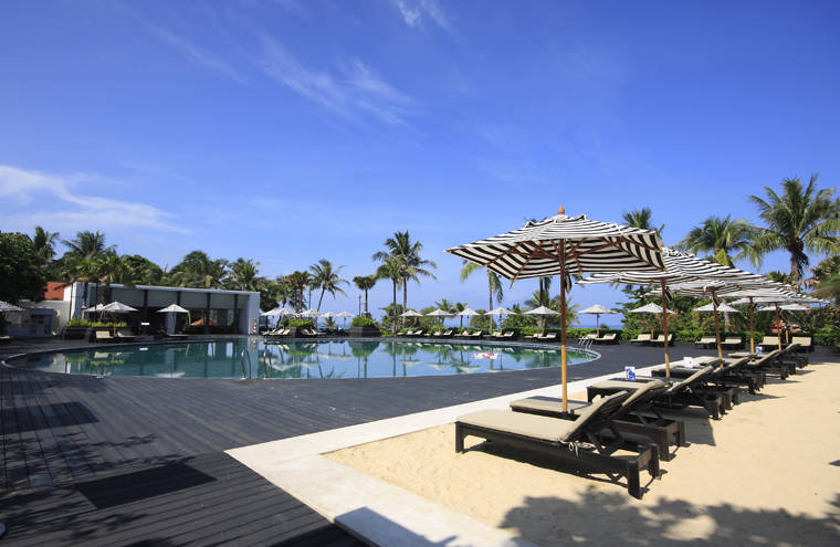 Hilton Phuket Arcadia Resort & Spa 08  Days 07 Nights