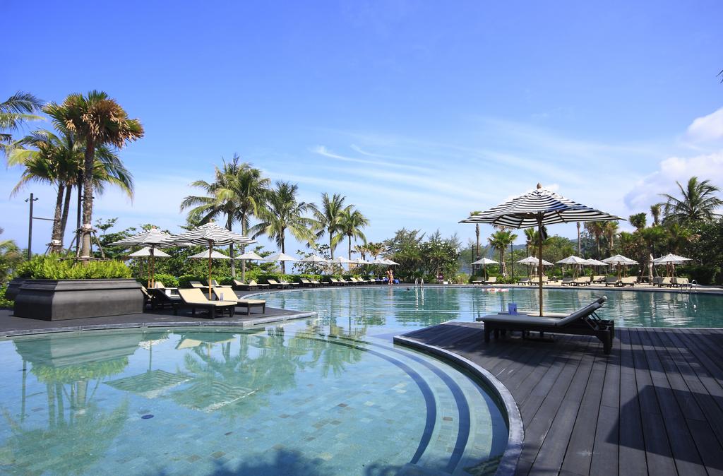 Hilton Phuket Arcadia Resort & Spa 08  Days 07 Nights