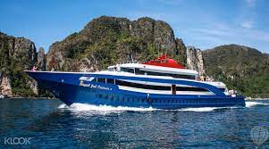 FULL DAY PHI PHI ISLAND BY Cruiser VIP Lung  (Location;  Krabi)